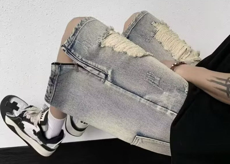 Five point hole beggar jeans shorts man